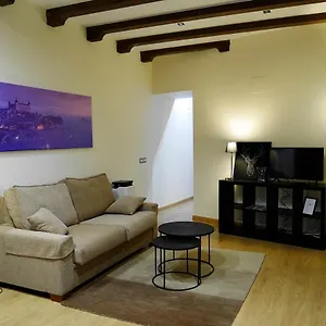 apartamento-el-arco-con-parking-gratuito.besthotelstoledo.com/