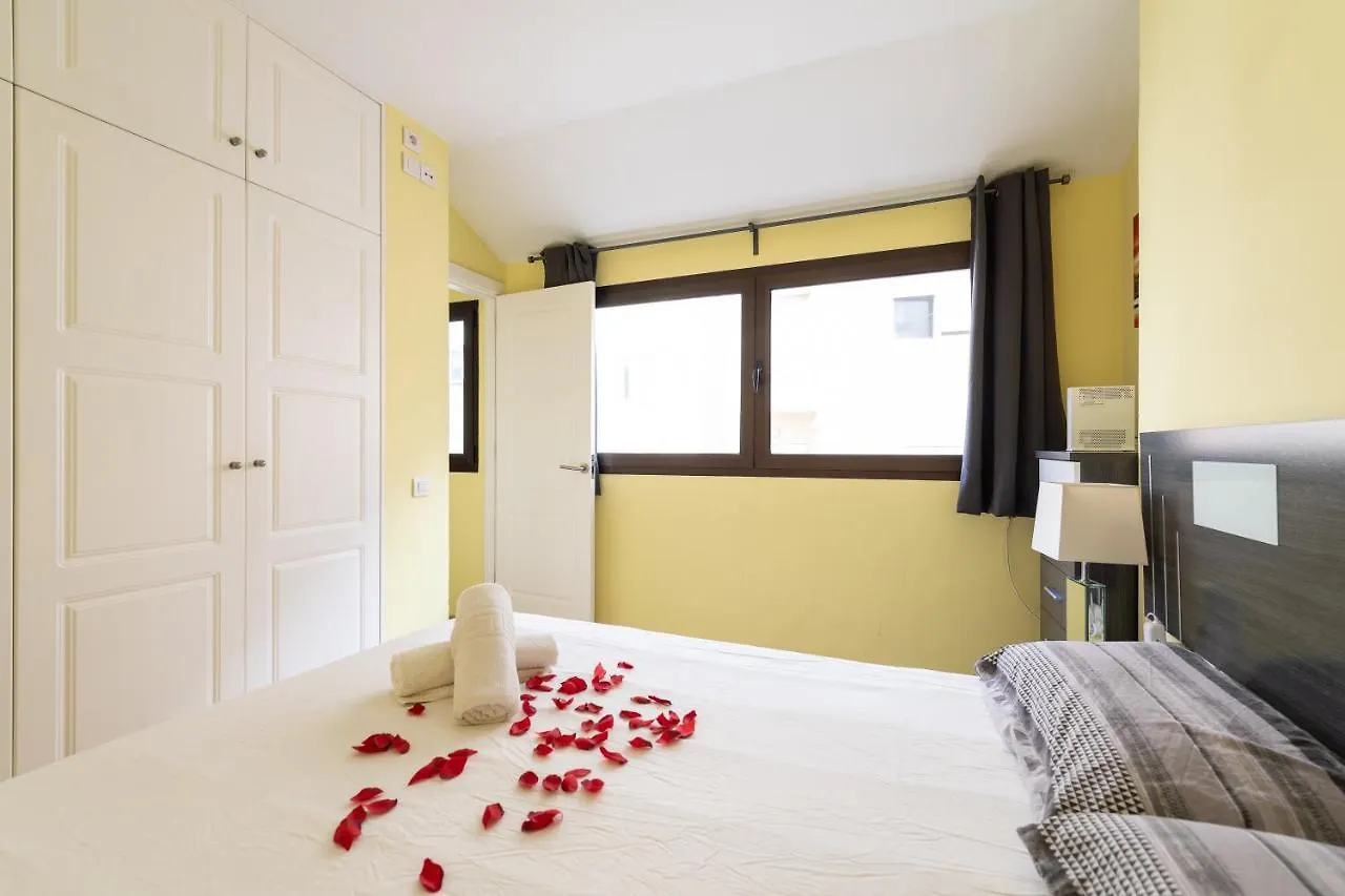 Beachfront Home Las Canteras - Sea Views Terrace Лас-Пальмас-де-Гран-Канария Апартаменты